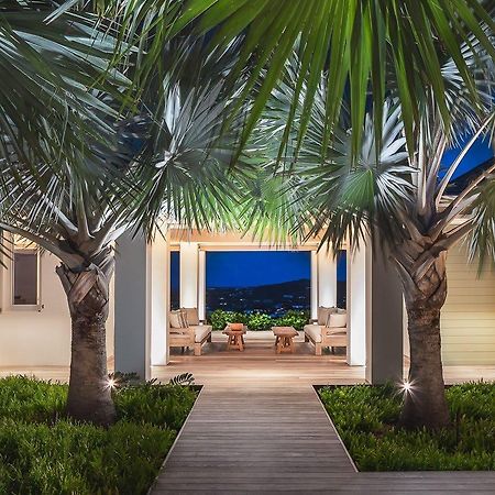 Ideally Located Prestigious Villa Toiny Buitenkant foto