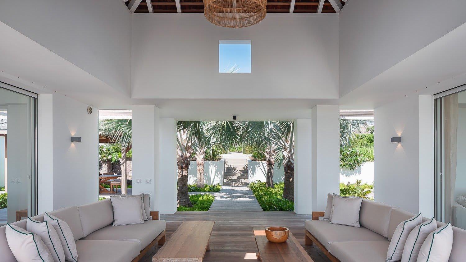 Ideally Located Prestigious Villa Toiny Buitenkant foto