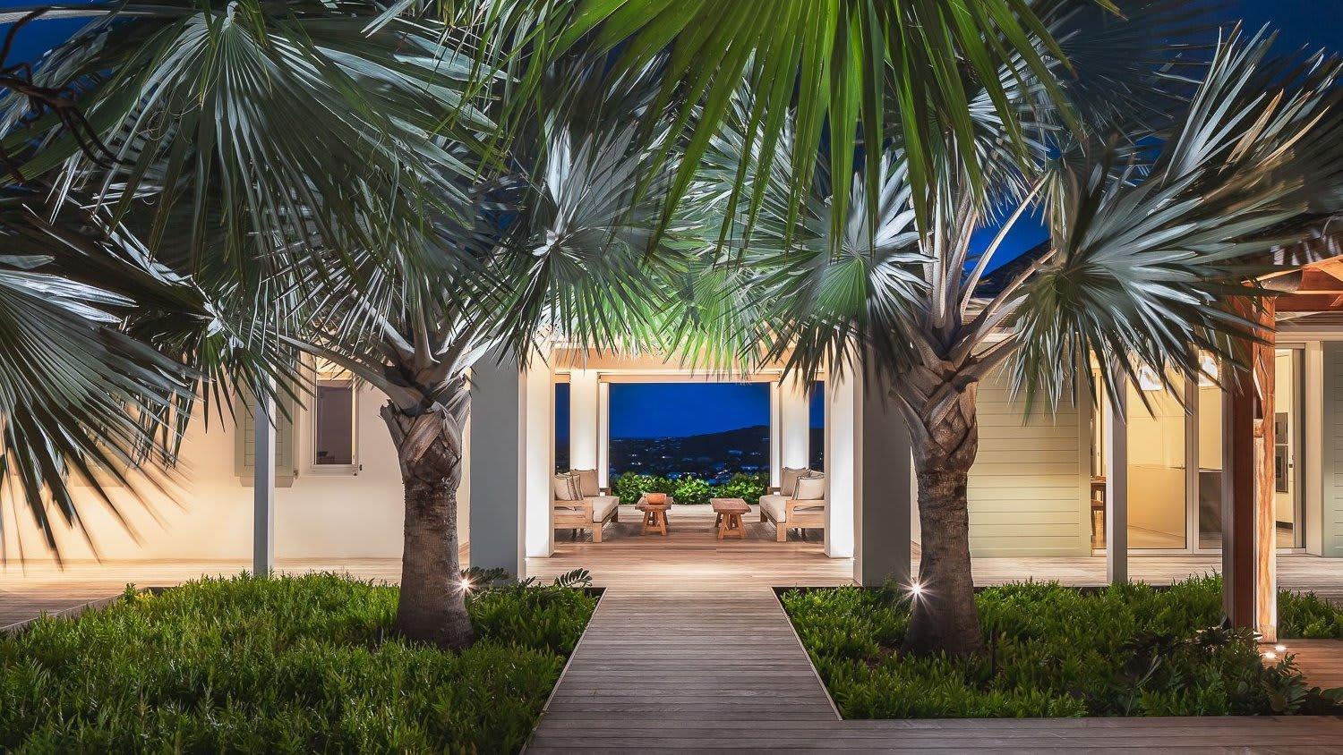 Ideally Located Prestigious Villa Toiny Buitenkant foto